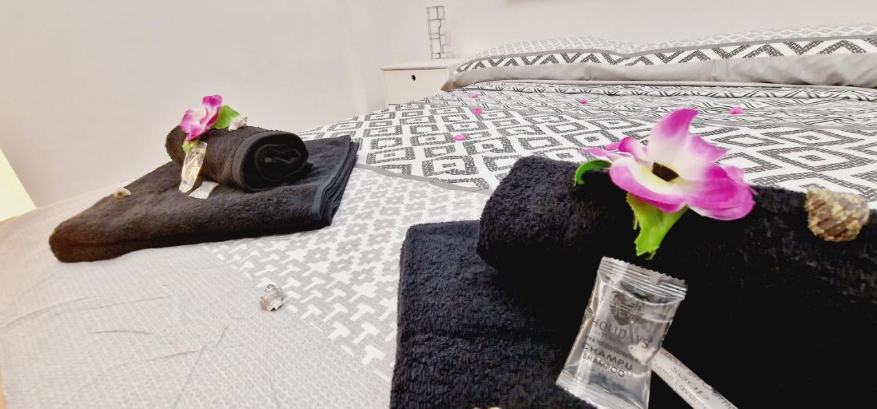 Fantastic 3 Bedroom Next Playa Las Americas & Wifi Free ปลายา ฟัญญาเบ ภายนอก รูปภาพ